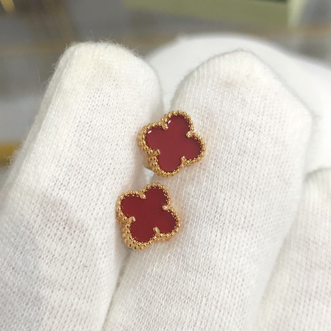 VCA CLOVER MINI GOLD EARRINGS