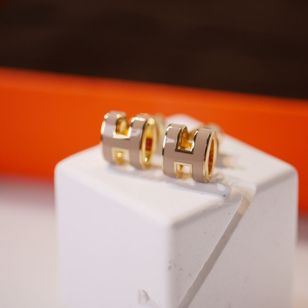 HERMES MINI POP H GOLD EARRINGS GREY