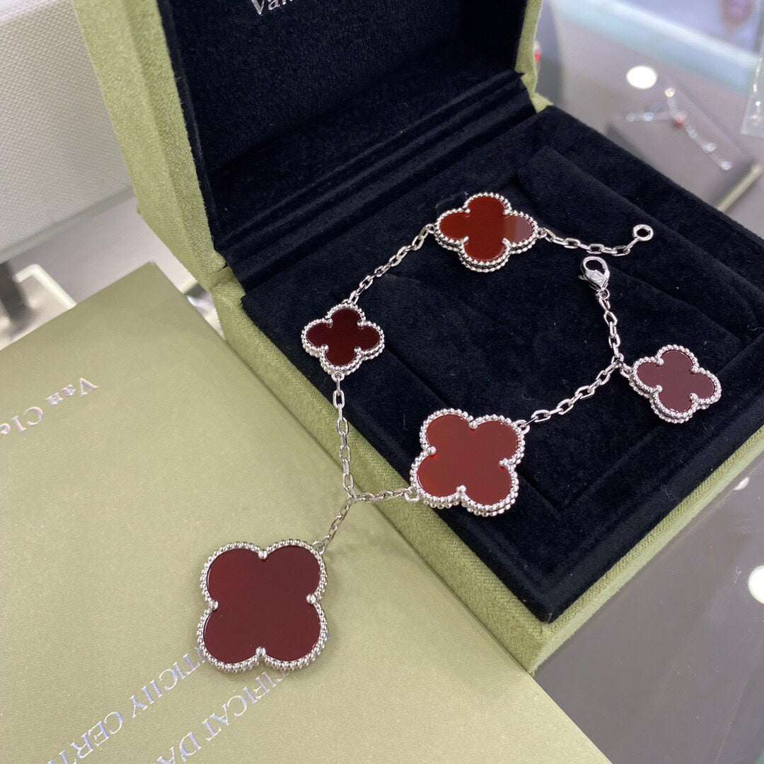 VCA CLOVER 5 MOTIFS SIVLER CARNELIAN BRACELET