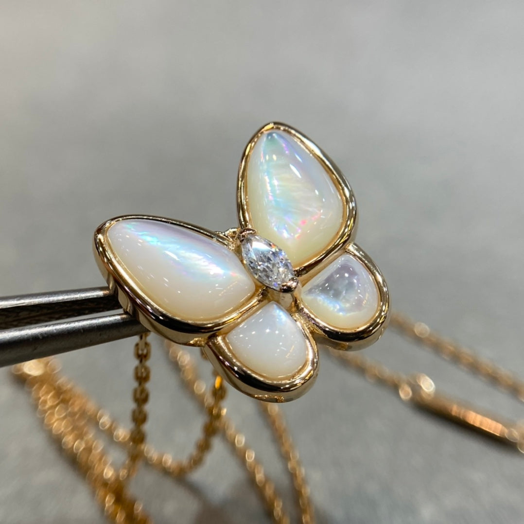 VCA BUTTERFLY MOP DIAMOND NECKLACE