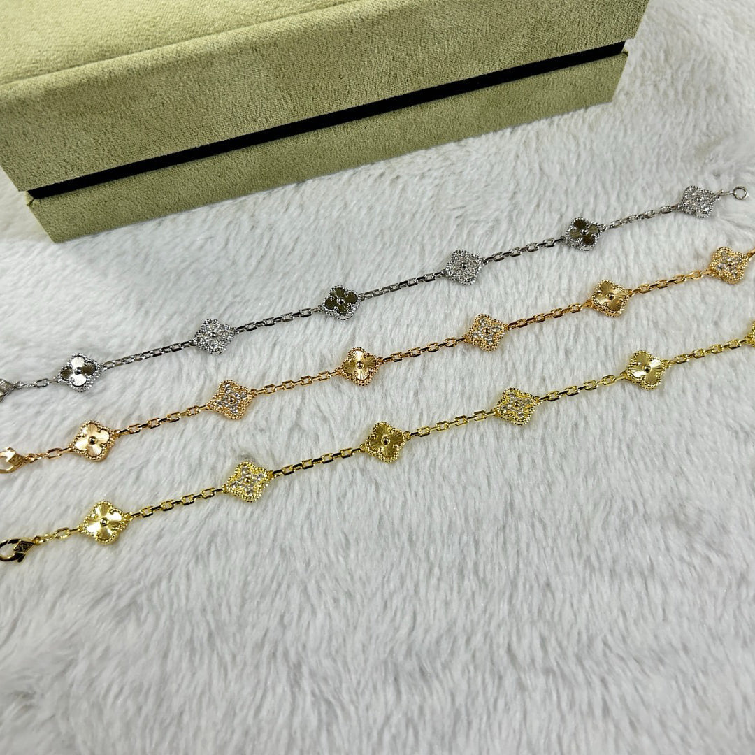VCA CLOVER 6 MOTIF DIAMOND LASER BRACELET