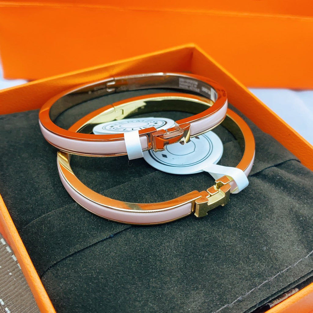 HERMES CLASSIC HM CLIC PINK 8MM ENAMEL BRACELET
